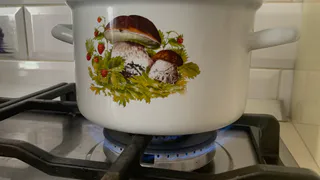 Нужно ли снимать пенку с бульона при варке мяса – запомните раз и навсегда