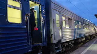Уже 15 лет работаю проводником поезда. И я больше не могу молчать о том, что вижу в вагонах каждый день