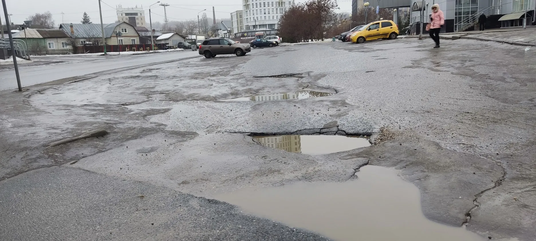 Пензенцы два года ждут ремонта единственной дороги на ул. Ермака