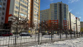 С 22 декабря будет штраф за стоянку в собственном дворе: до 5000 рублей, а ещё и прав лишат
