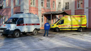 Пациентов поликлиники на Маяке временно будут лечить на ГПЗ и в Ахунах