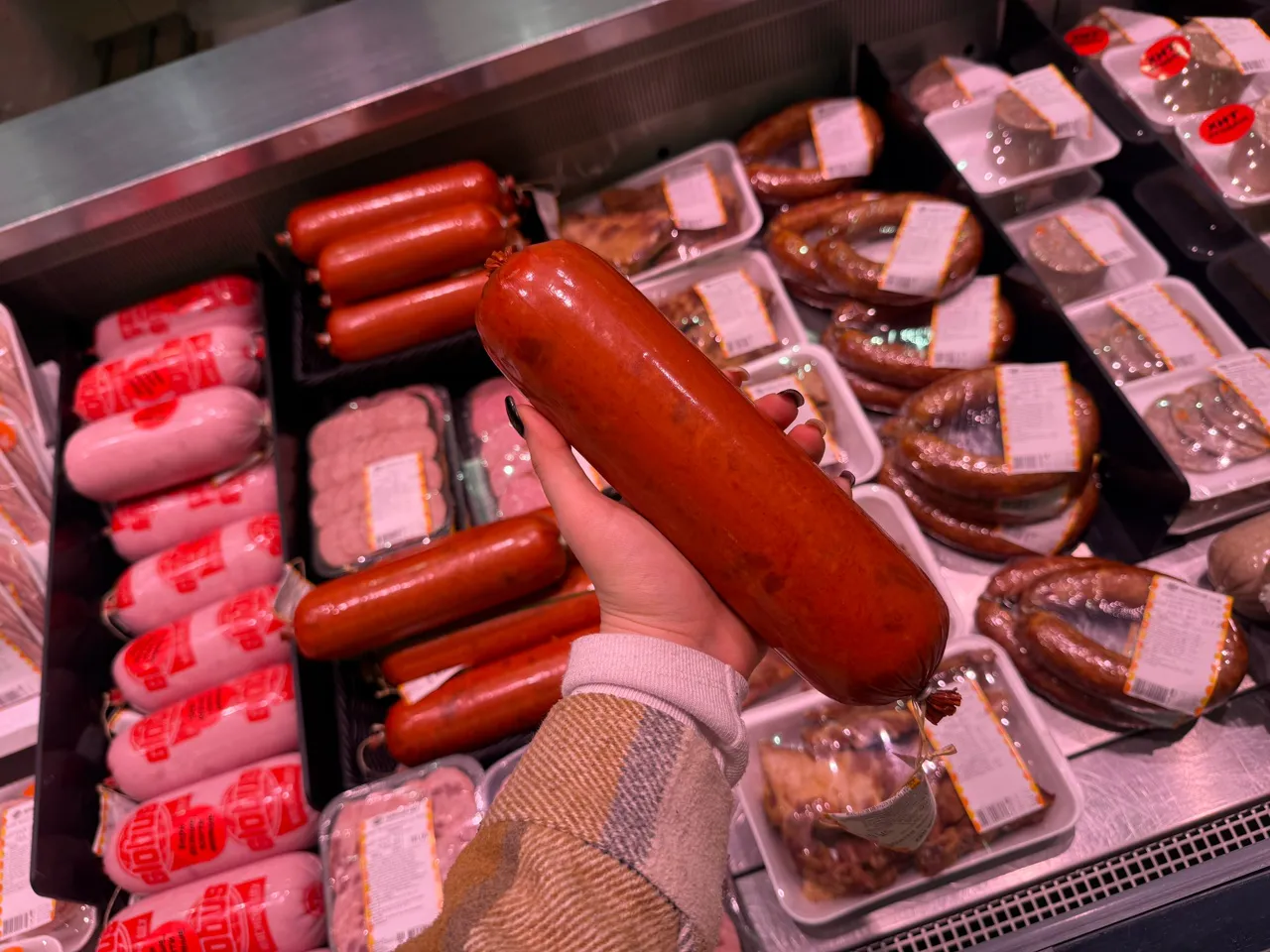 Покупайте сразу 3 кило про запас: в этой колбасе - только 100% мясо и специи. Вкус как у элитной и по бюджетной цене