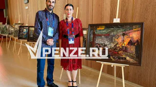 Выставка сердобских художников прославляет российскую промышленность