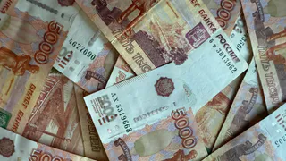 Мошенники под видом получения посылки лишили жительницу Нижнеломовского района 600 тыс. рублей