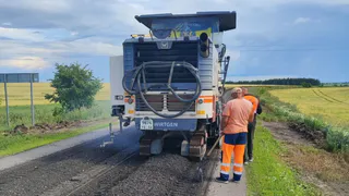 Минстрой: на участке 6,4 км дороги до села Кучки Пензенской области появился свежий асфальт