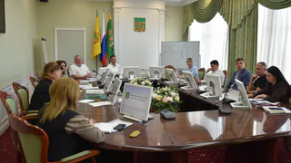 На площади Ленина установят металлодетекторы и фан-барьеры к Дню города
