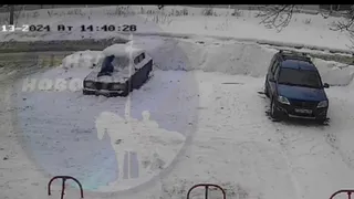 Пензенцы возмущены поступком мальчика, взобравшегося на автомобиль