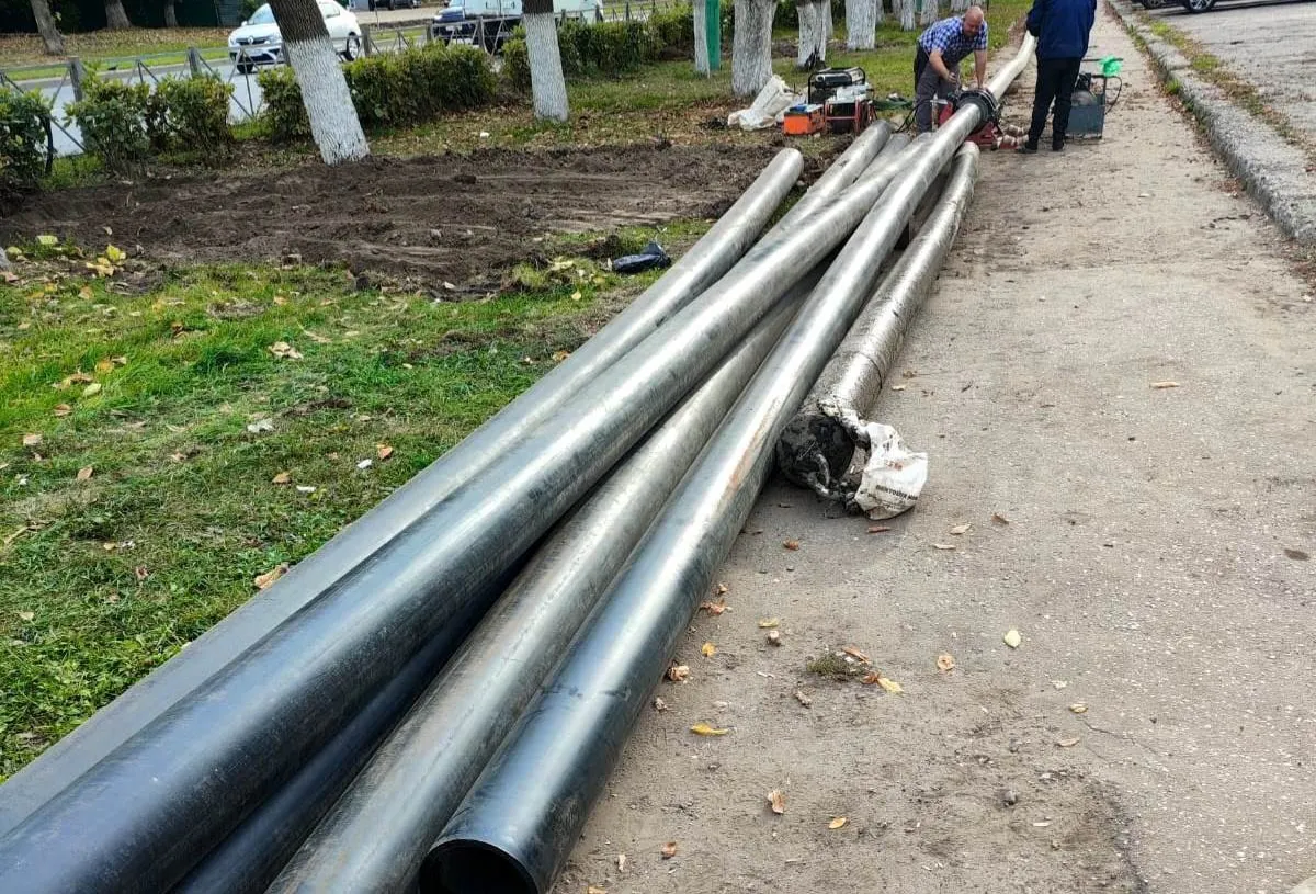 В Пензе на улице Калинина заменили более 200 метров канализационного коллектора