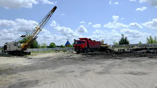 Мэр Пензы оценил готовность ФОКа и бассейна в двух микрорайонах города