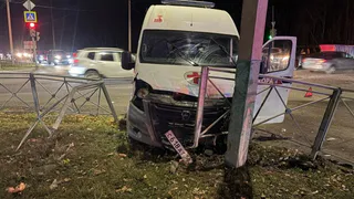 В Пензе столкнулись «скорая» и «Hyundai Getz»: пострадали женщина и ребенок