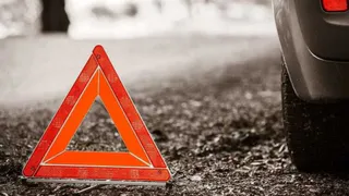 В Пензенской области при столкновении фургона с деревом пострадали дети