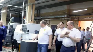 Олег Мельниченко ознакомился с производственными мощностями НИИФИ