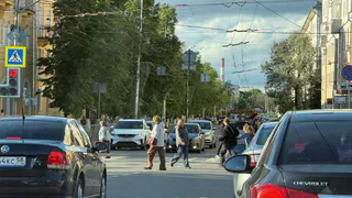 В Пензе Олег Мельниченко вручил регалии новым почетным гражданам города