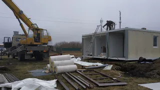 В селе Высокое Башмаковского района началась установка нового ФАПа