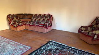 Такие диваны больше не в моде: 6 устаревших вариантов и 6 трендовых - дизайны 2026