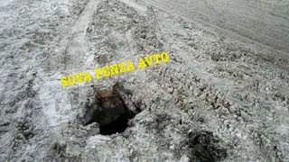 Пензенцы предупредили жителей об опасном люке возле больницы им. Бурденко