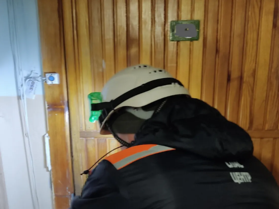 Пожарные спасли пенсионерку, запертую в квартире на улице Краснова в Пензе