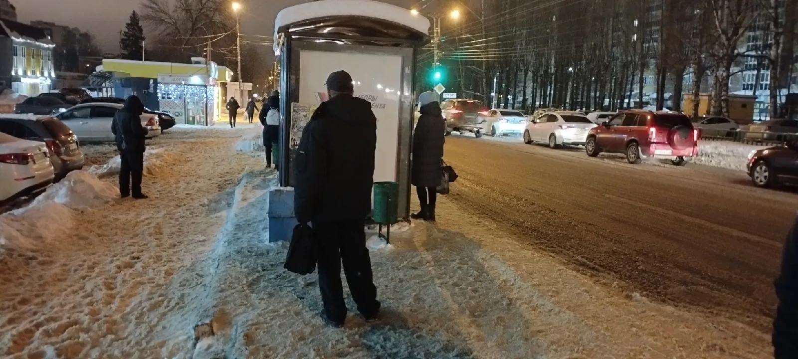 В Никольске водители автобусов отказываются подвозить граждан из-за неубранного снега