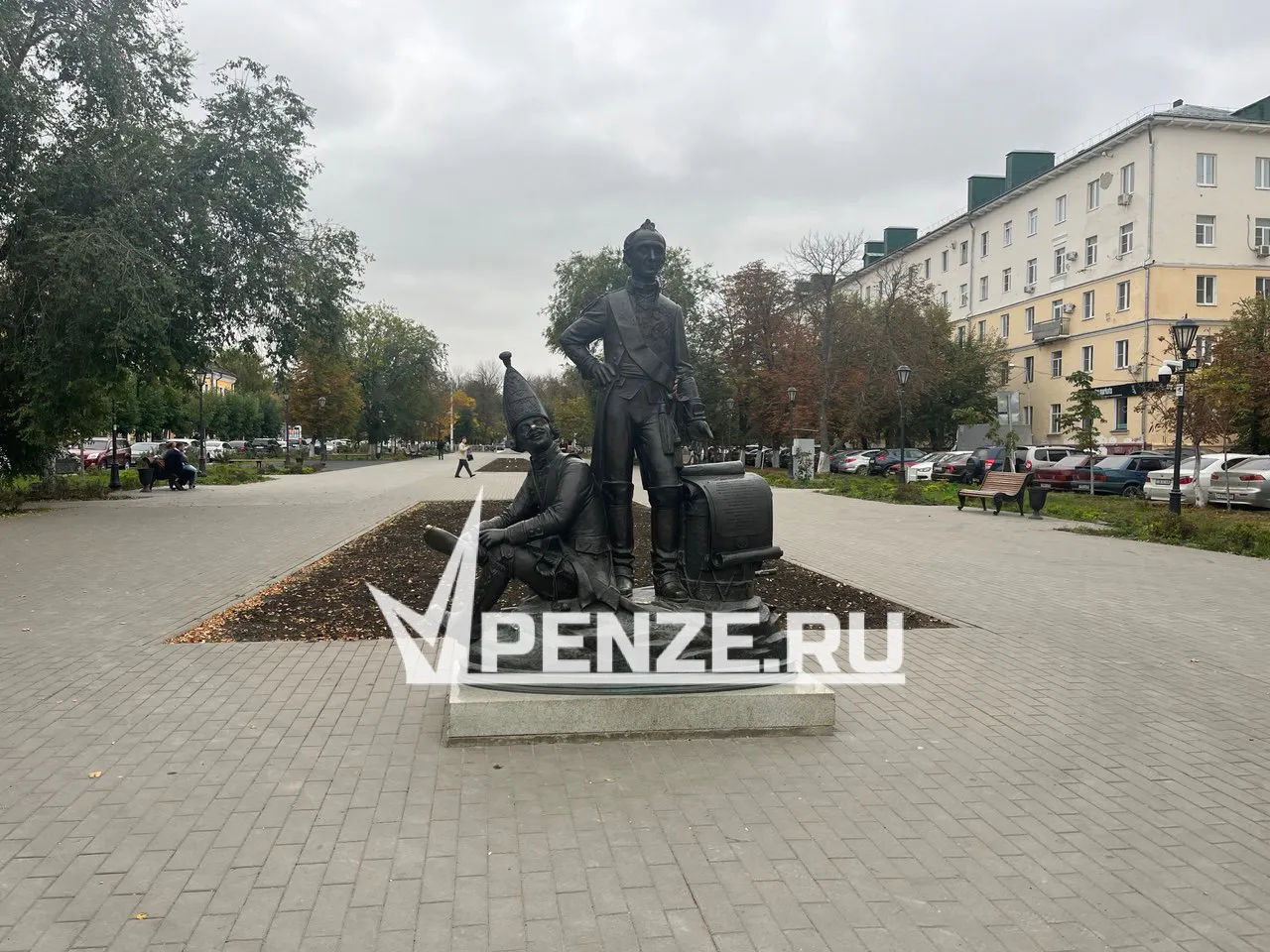 Парковку у сквера «Копилка пословиц» по просьбам местных жителей в Пензе планируют сделать платной