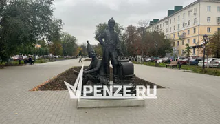 Парковку у сквера «Копилка пословиц» по просьбам местных жителей в Пензе планируют сделать платной