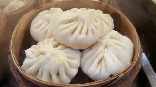 Готовлю идеальные манты без мантоварки и пароварки: быстро, просто, а вкусно нереально