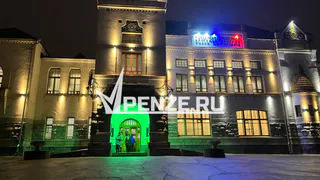 На территории Картинной галереи в Пензе открылся отреставрированный памятник Савицкому