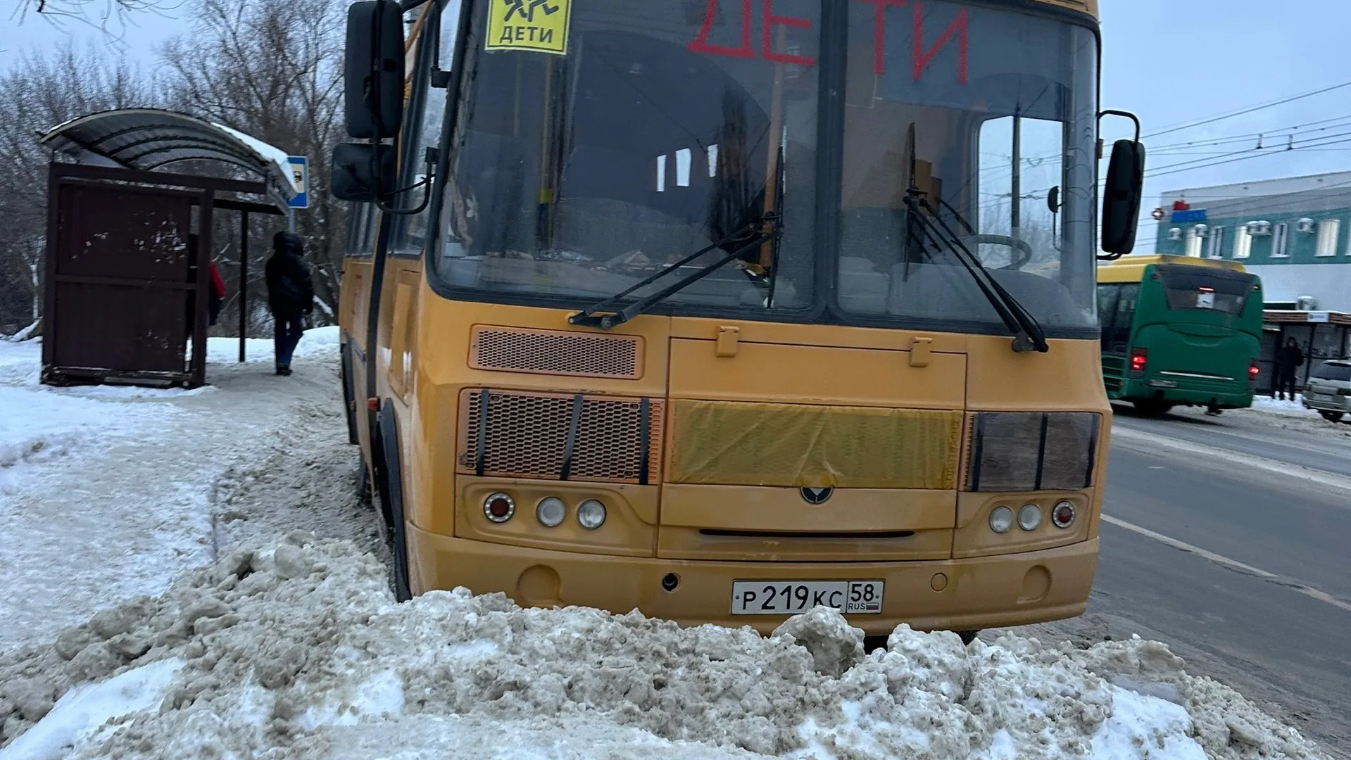 Автобус с детьми застрял в Сосновоборске: прокуратура начала проверку