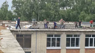 В Кузнецке после смены подрядчика продолжается ремонт школы №14