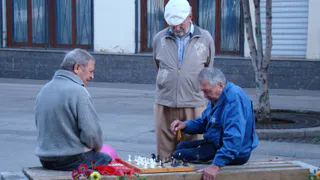 Люди не умирают от возраста — они устают жить: одна мысль переворачивает всё, что вы знали о старости