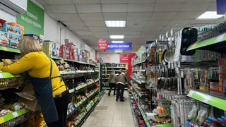 Неделю не была в «Фикс Прайсе», а когда зашла — уже семена, лилии и садовый вар на полках: обзор новинок к весне