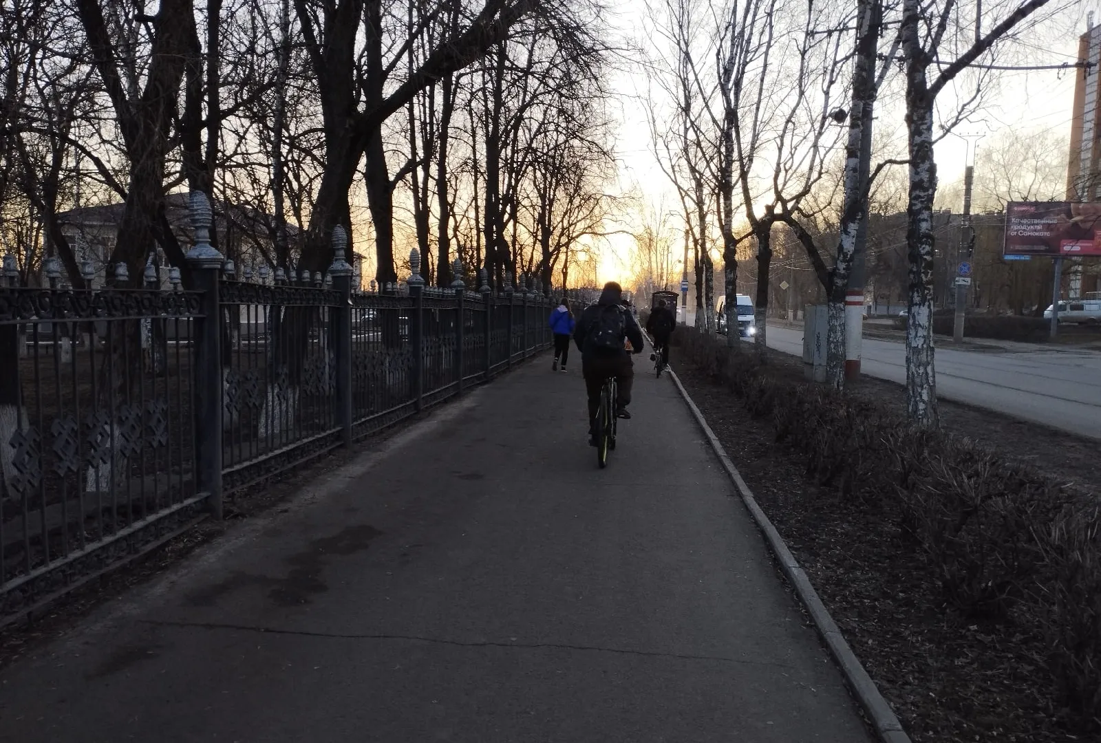 Олег Денисов принял участие в субботнем объезде городских территорий