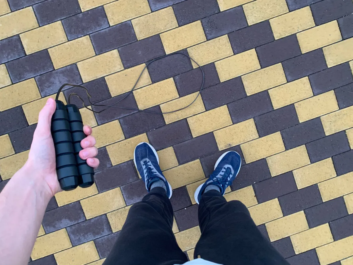 В Первомайском районе Пензы для пенсионеров провели оздоровительную тренировку