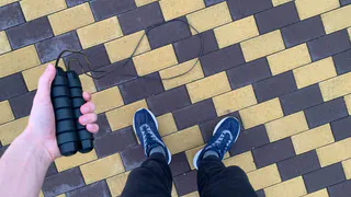 В Первомайском районе Пензы для пенсионеров провели оздоровительную тренировку