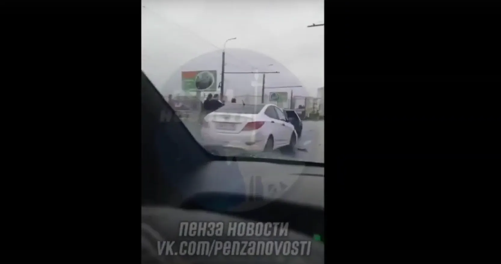 В Пензе в микрорайне Терновка произошло массовое ДТП