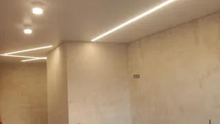 Купил и проверил комплект натяжного потолка на Озон. Рассказываю, есть ли смысл натягивать потолки своими руками без тепловой пушки