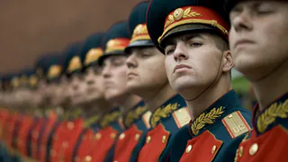 В Пензе военнослужащие из 37 регионов России приняли присягу в артиллерийском институте