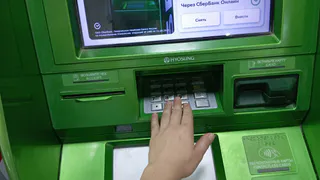 18-летняя пензячка, запуганная мошенниками, оформила на свою мать кредит