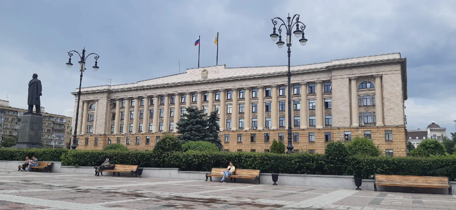 Глава регионального Минстроя провел совещания в Вадинске и Земетчино