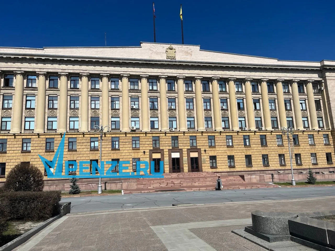 Губернатор посетил ведущее предприятие Бессоновского района