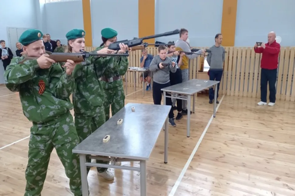 В Грабово прошли соревнования по стрелковому поединку памяти С. Кустова