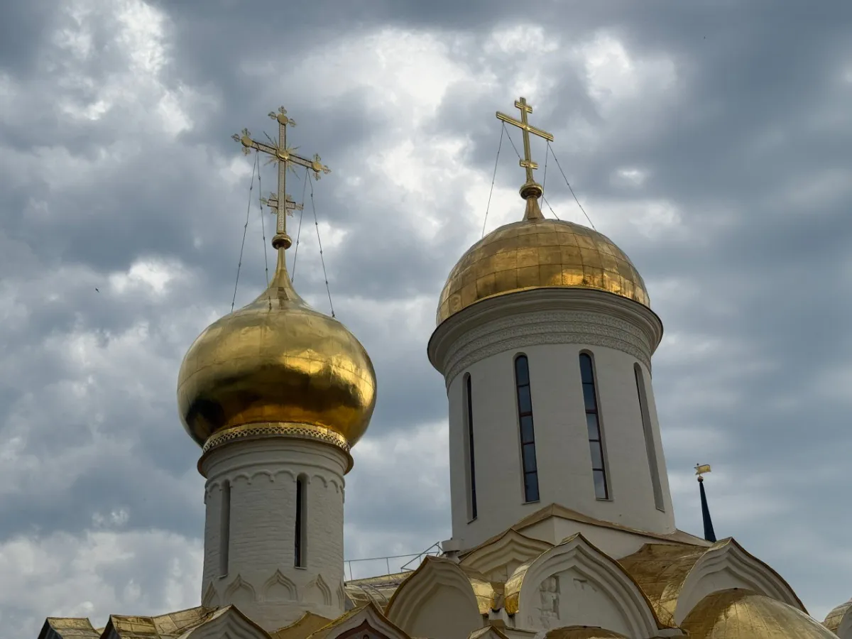 В Москве митрополит Серафим сослужил Патриарху Кириллу на литургии