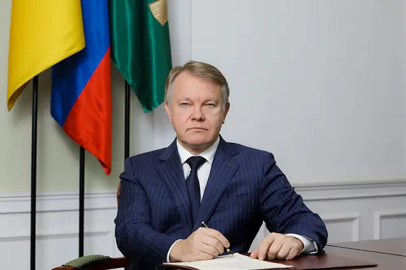 Глава Пензы поздравил выпускников с Последним звонком