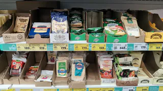 На вид простой, а вкус шокирует: бри из супермаркета, который покоряет с первой ложки