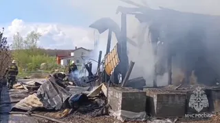 В Согласии сгорели надворные постройки и баня