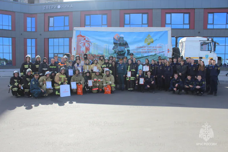 В Пензенском районе пожарные посоревновались в скоростном подъеме на 24-й этаж