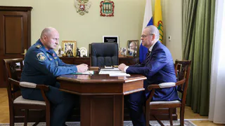 Министр Куренков прибыл в Пензу и встретился с губернатором Мельниченко