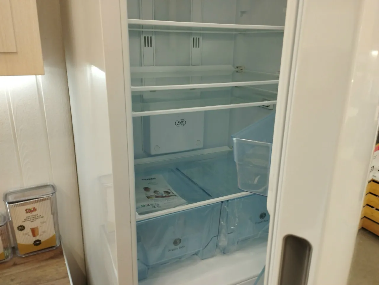 Обувь пахла так, будто в ней кто-то поселился — одна ночь в холоде всё изменила