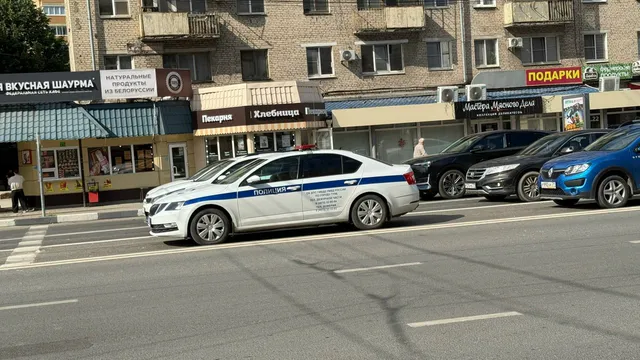 Пенсионер едва не задушил собственную дочь из-за косметологии