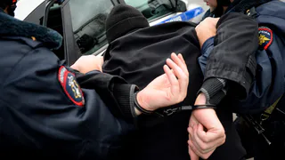 Пензенец пытался избавиться от наркотиков во время задержания