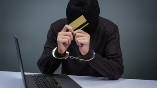 Жителей Пензенской области предупреждают о новых способах мошенничества при оплате за ЖКУ